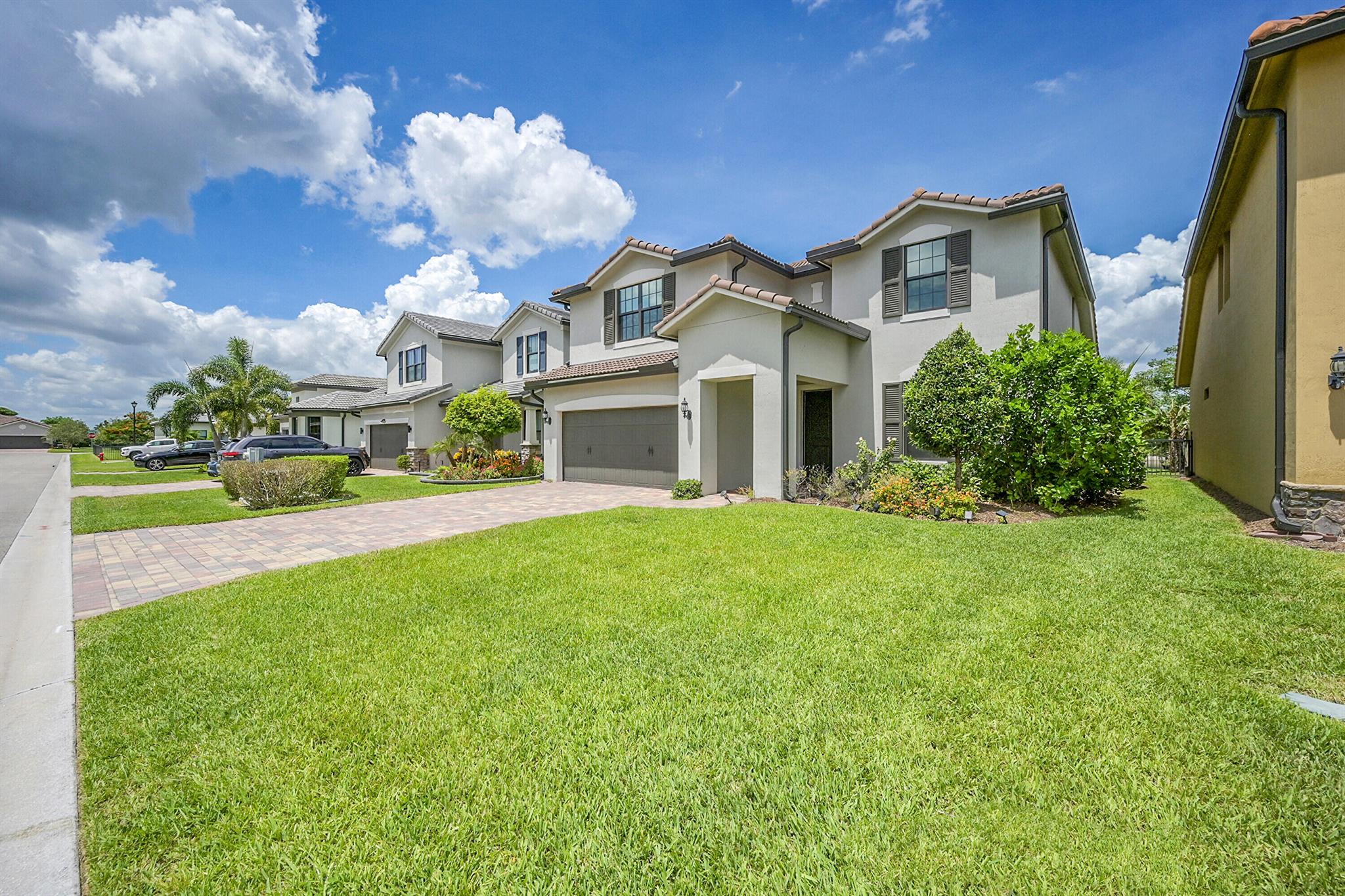 4995 Cavelletti Road
