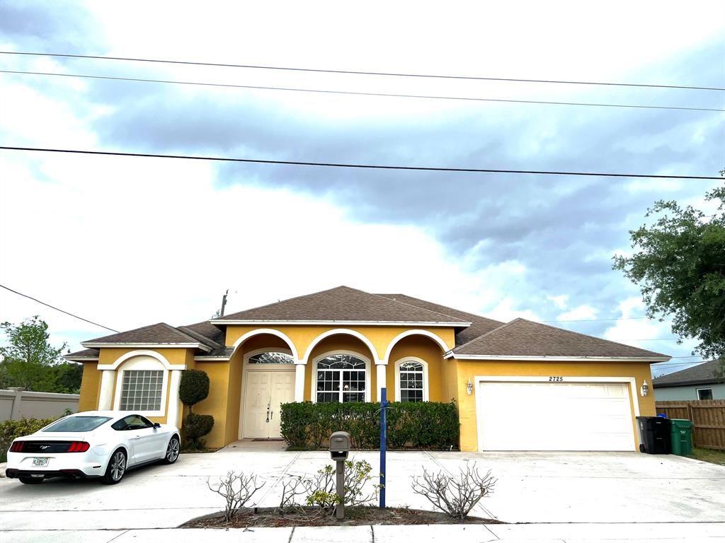 Photo of 2725 SW Rosser Boulevard, Port St Lucie, FL 34953 (MLS # R10881947)