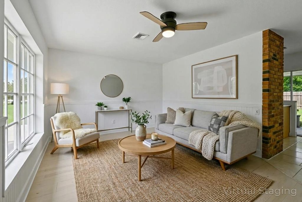 Photo of 507 NW Billiar Avenue, Port Saint Lucie, FL 34983 (MLS # R11150221)