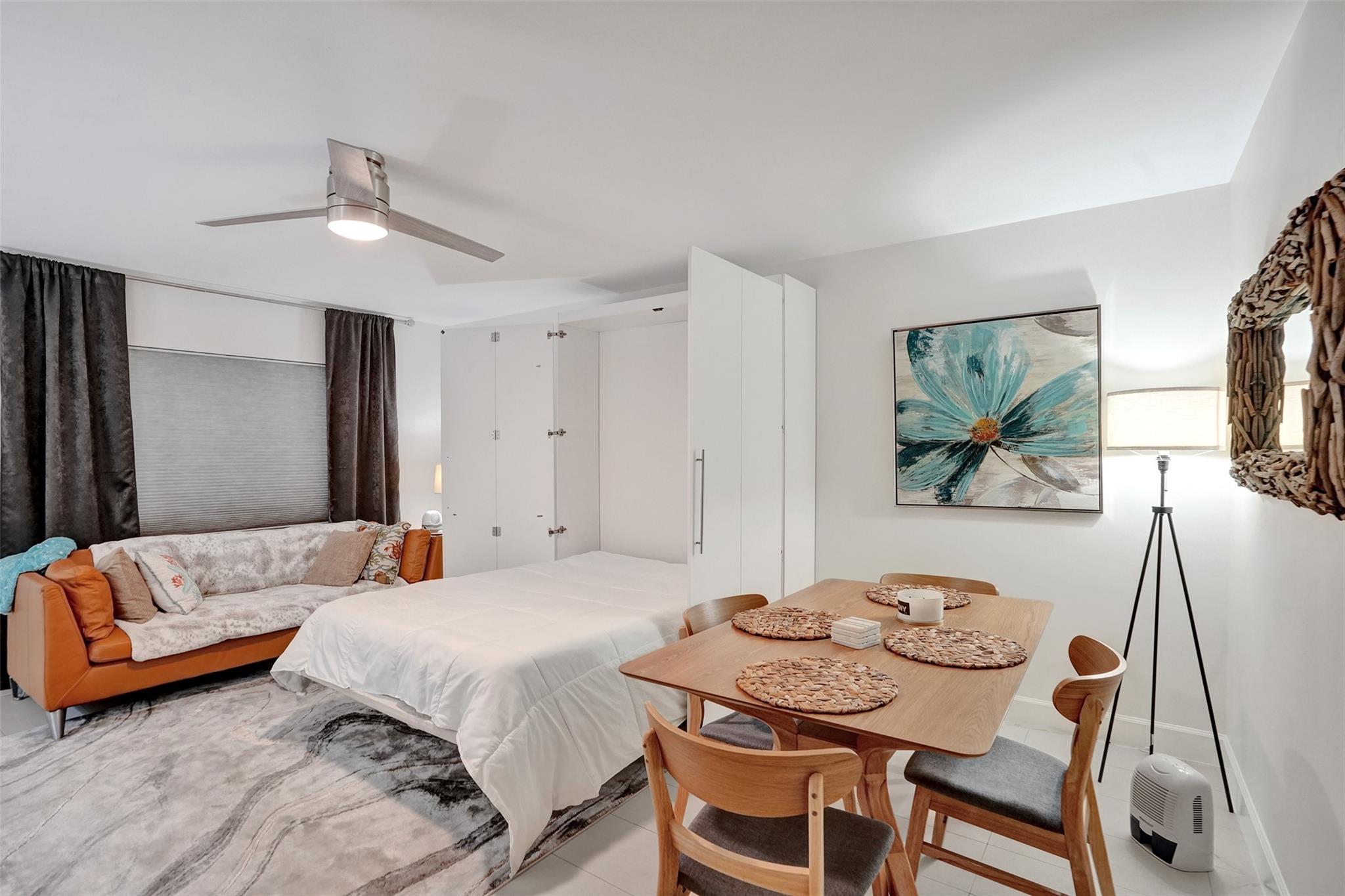 INTERNATIONAL STUDIO APT - Residential Lease