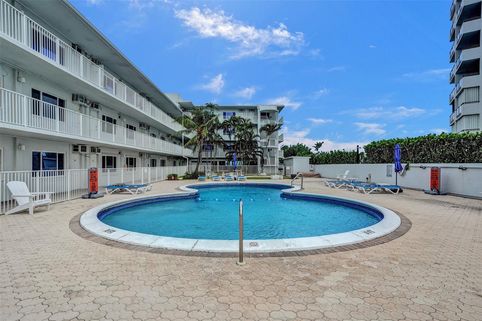 INTERNATIONAL STUDIO APT - Residential Lease