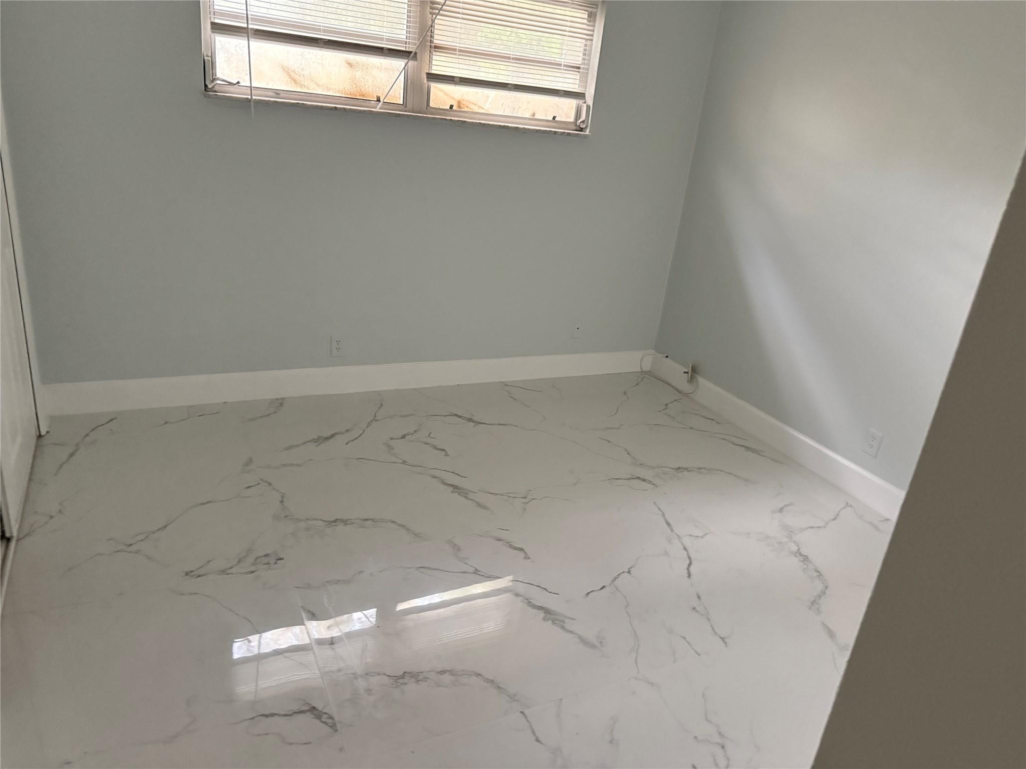 Coral Spgs Sub 1 59-30 B - Residential Income