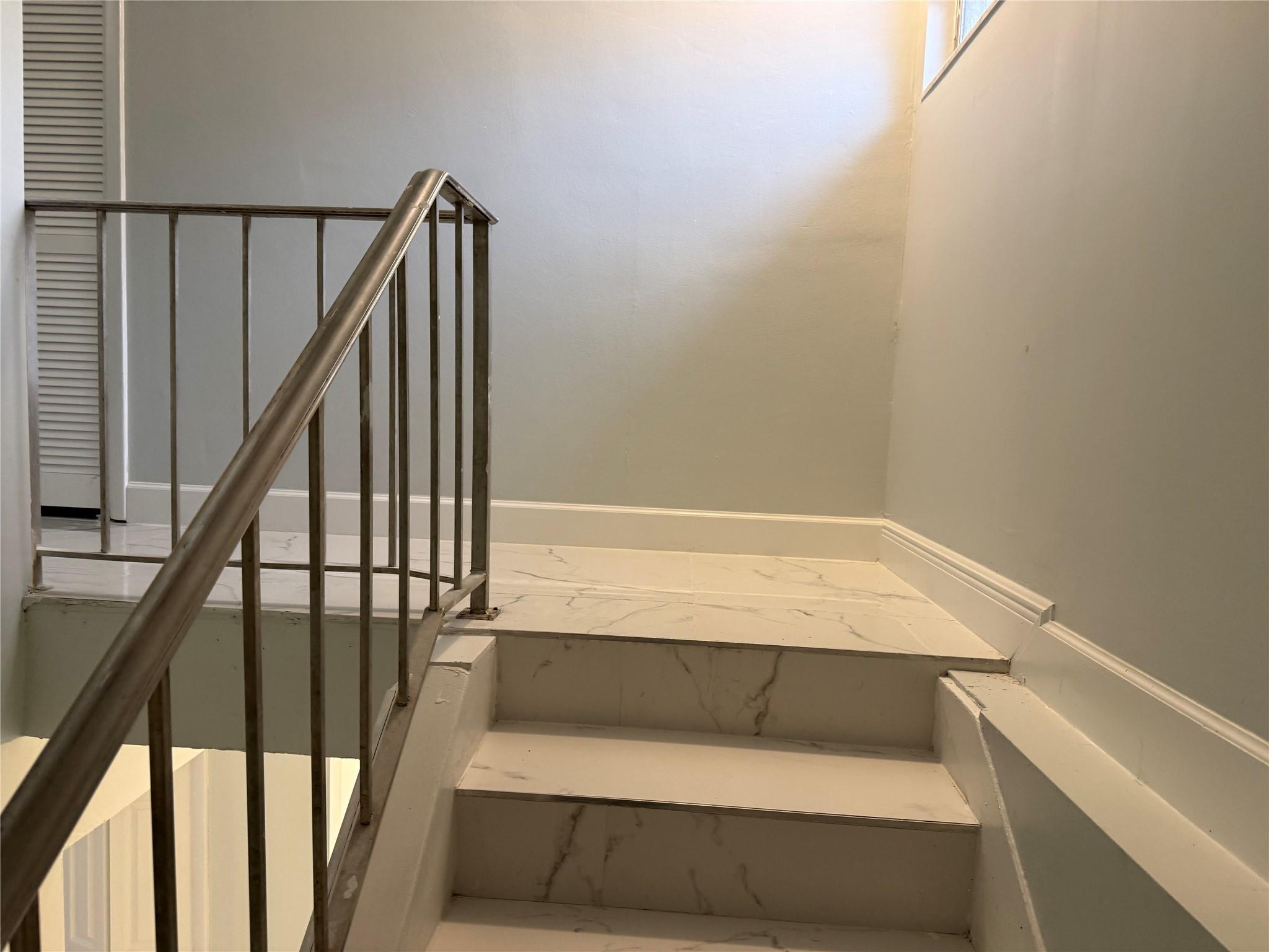 Coral Spgs Sub 1 59-30 B - Residential Income