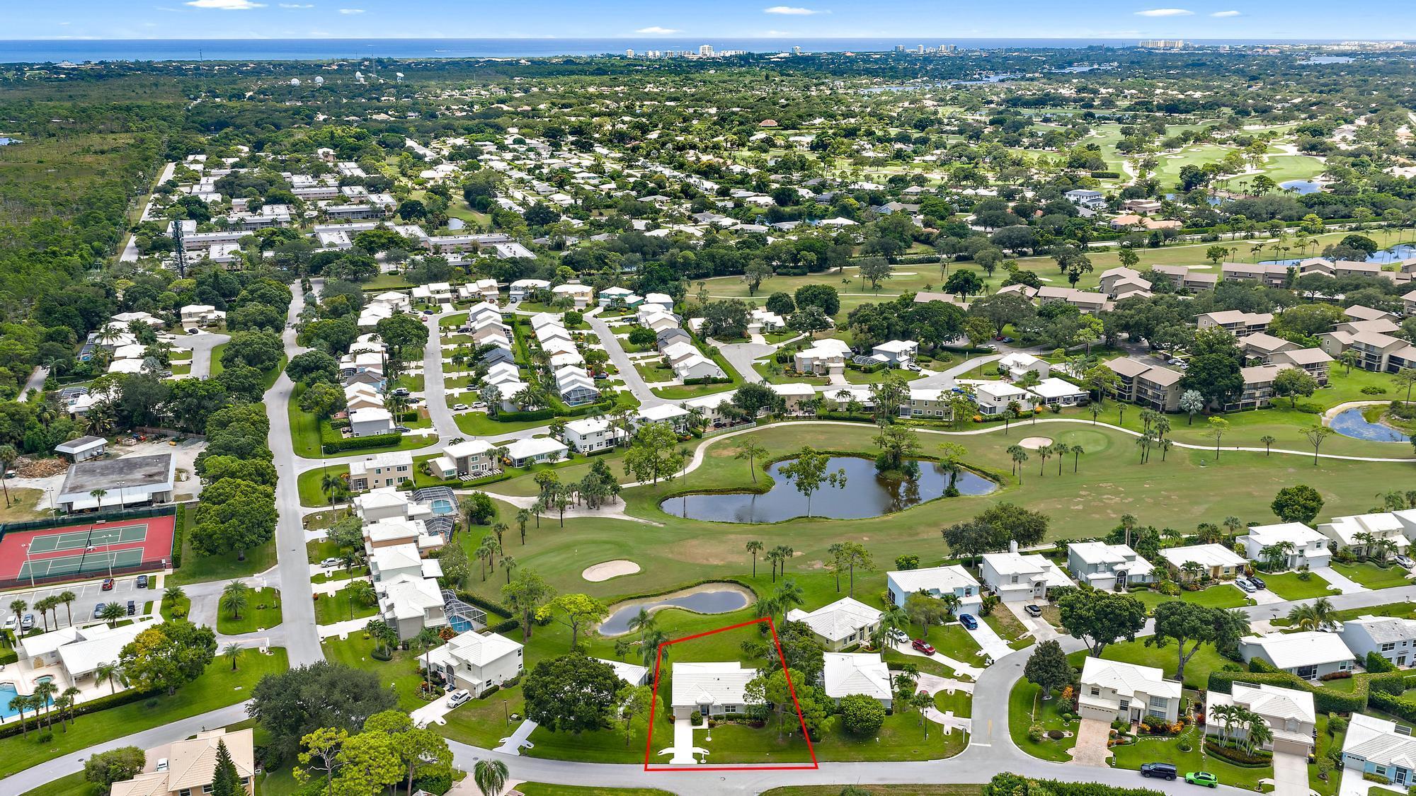 8729 SE Riverfront Terrace