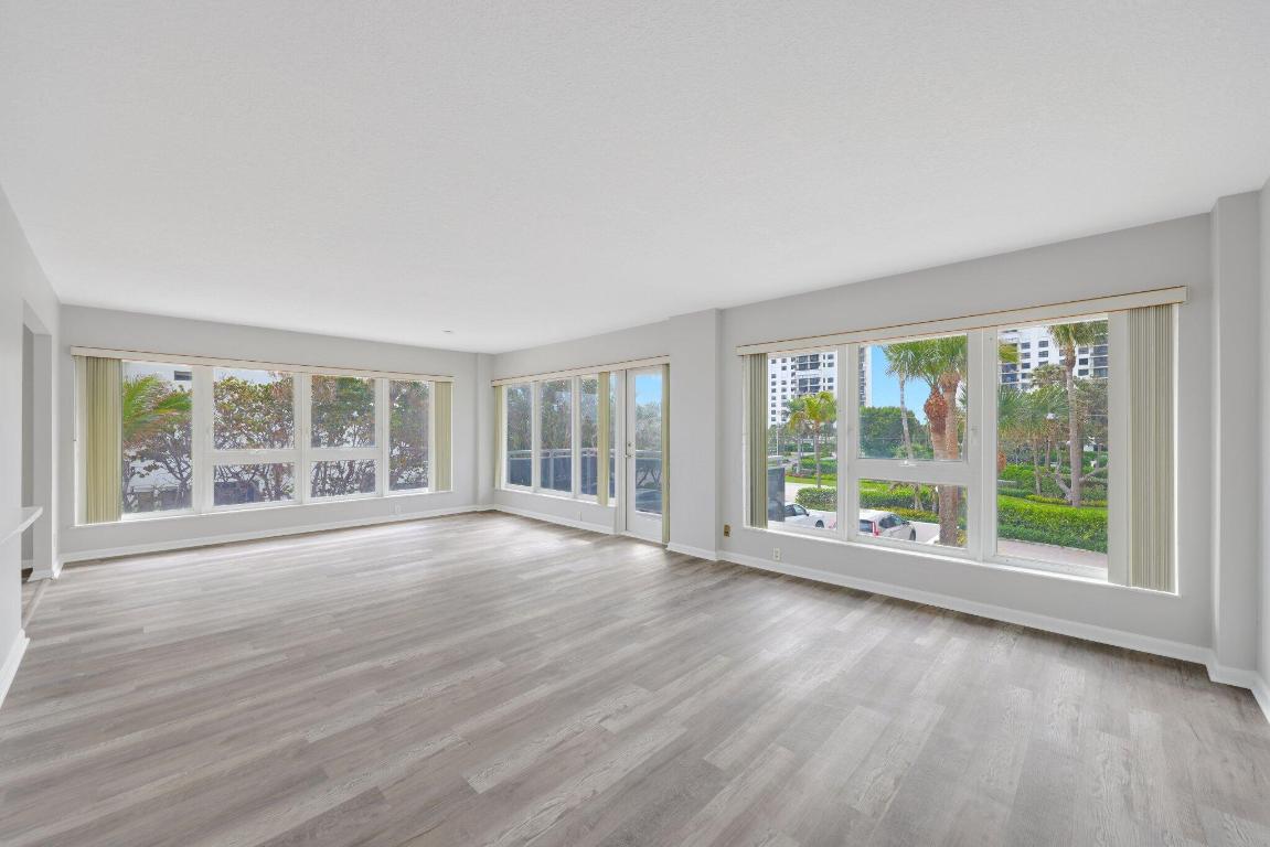 2066 N Ocean Boulevard 2sw