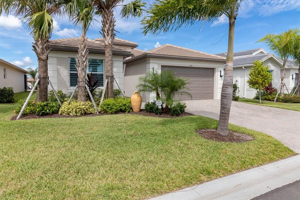 Photo of 11737 SW Sailfish Isles Way, Port Saint Lucie, FL 34987 (MLS # R10749356)