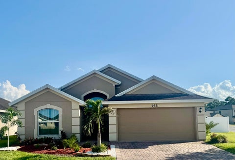 Photo of 9621 RAINWOOD Court, Fort Pierce, FL 34945 (MLS # B26069593)