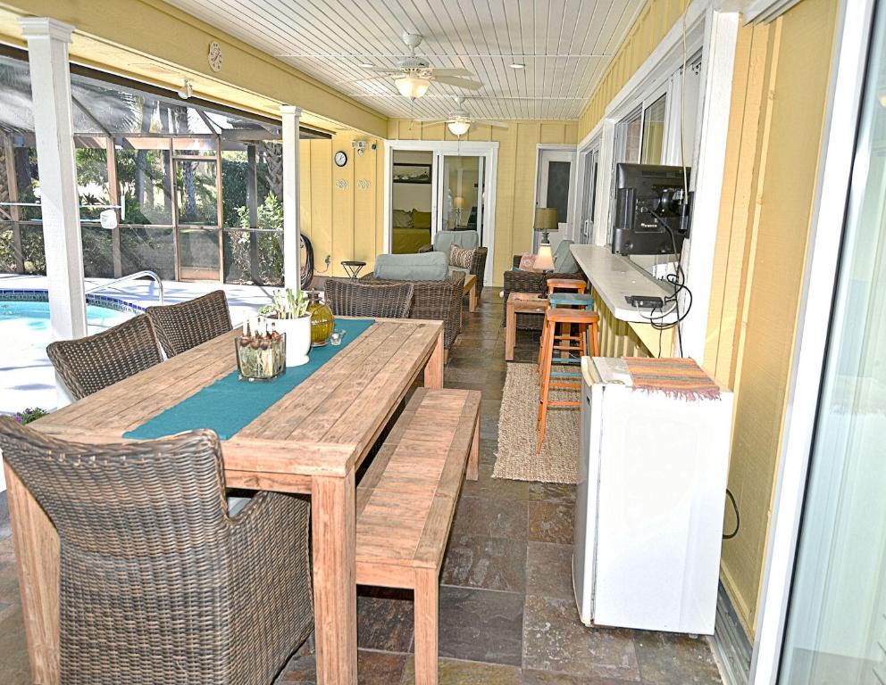 PGA RESORT COMMUNITY 1 - Residential