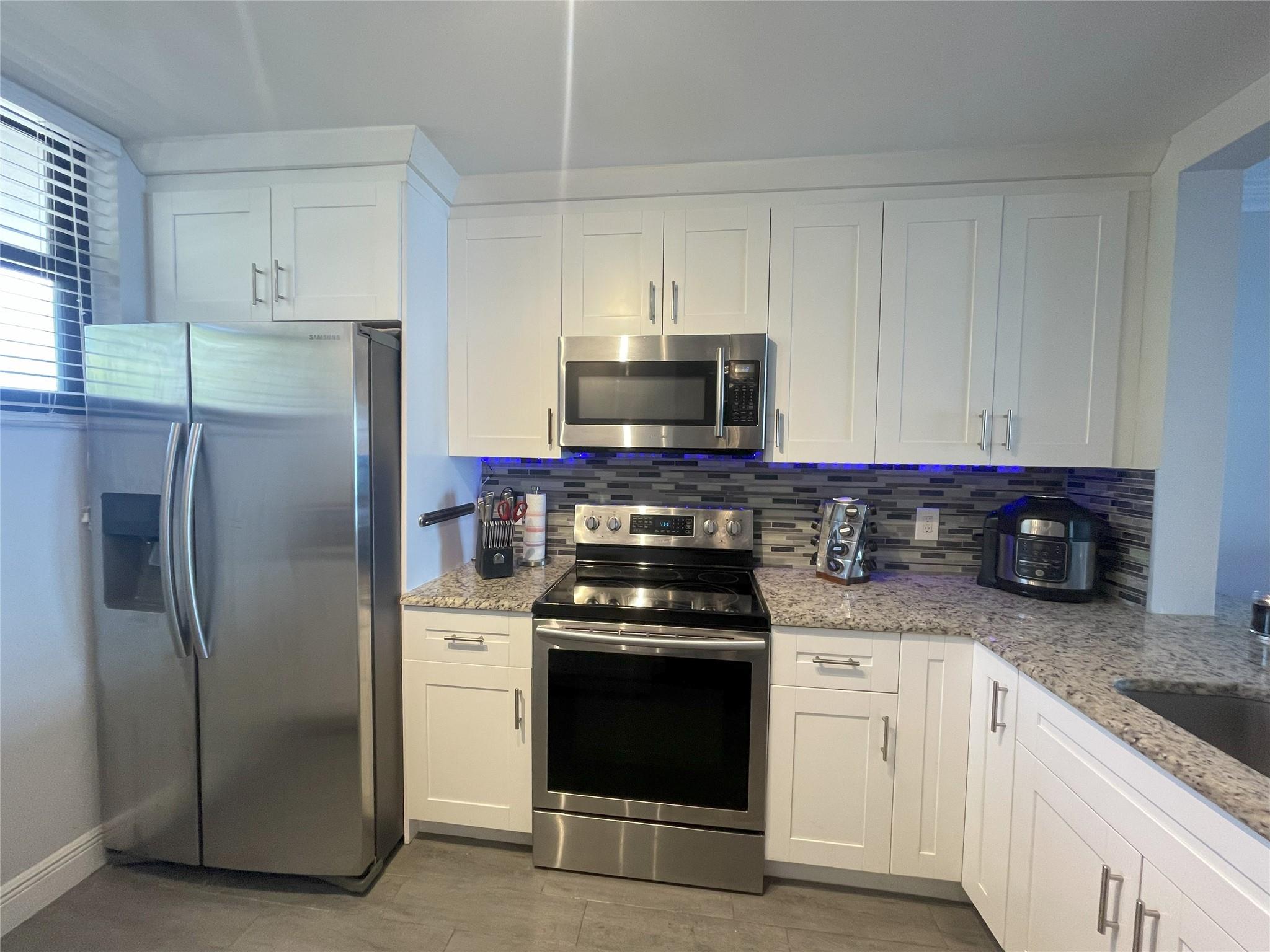 111 Lake Emerald Dr 308
