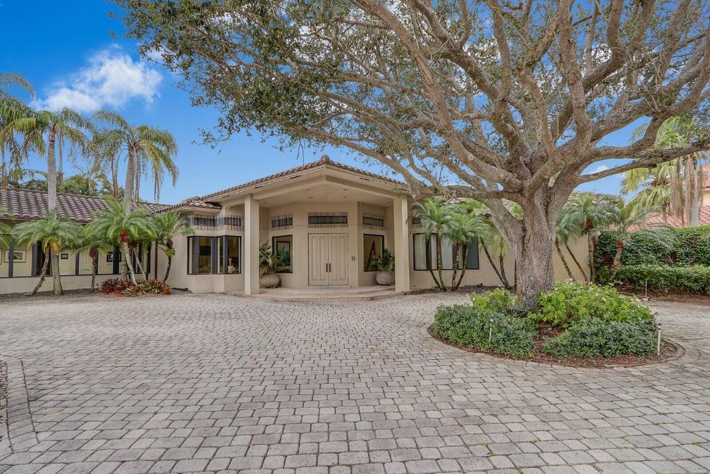 Photo of 3038 Miro Drive, Palm Beach Gardens, FL 33410 (MLS # R10945557)