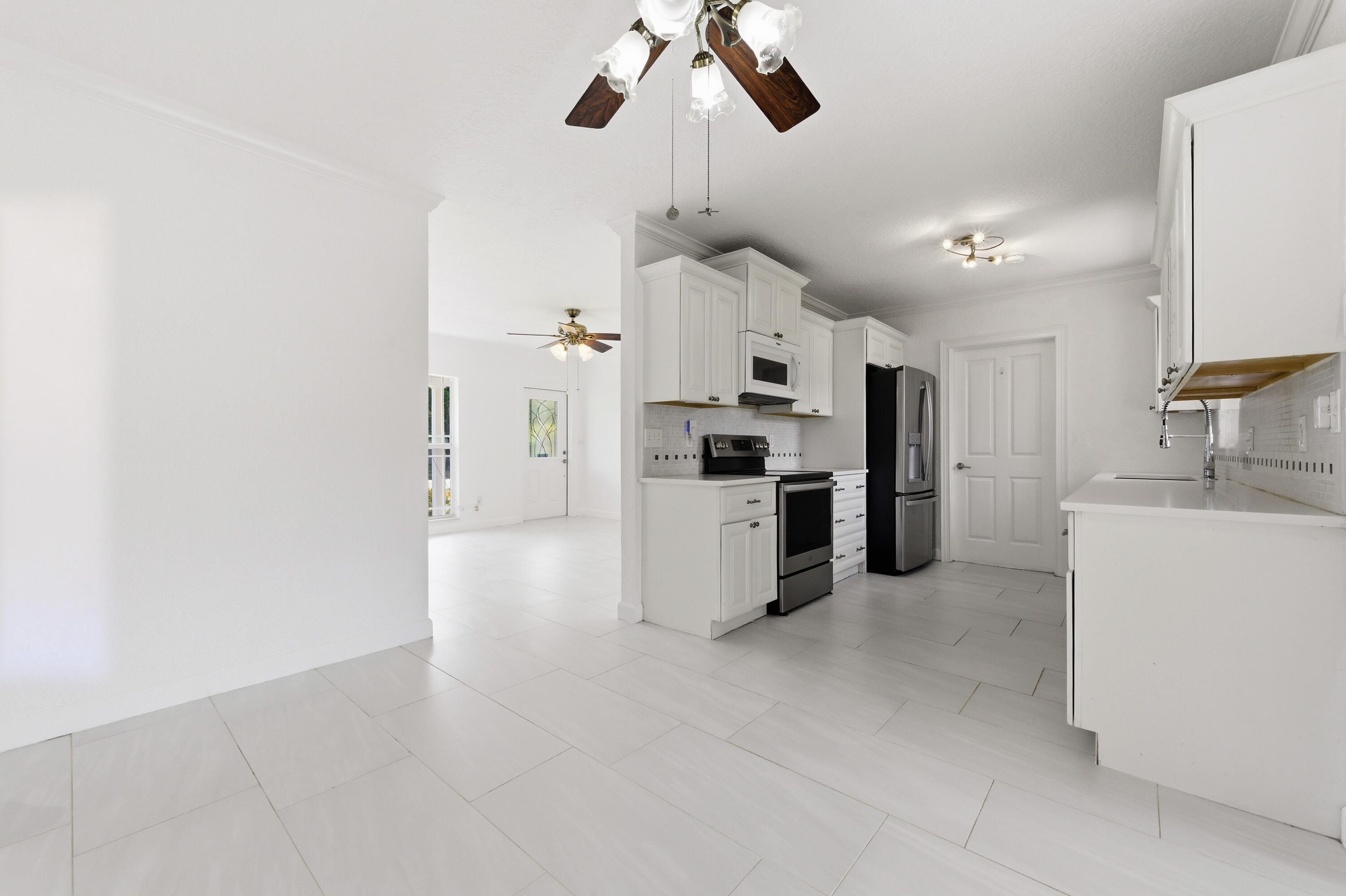 JUPITER RIVER ESTATES - Residential