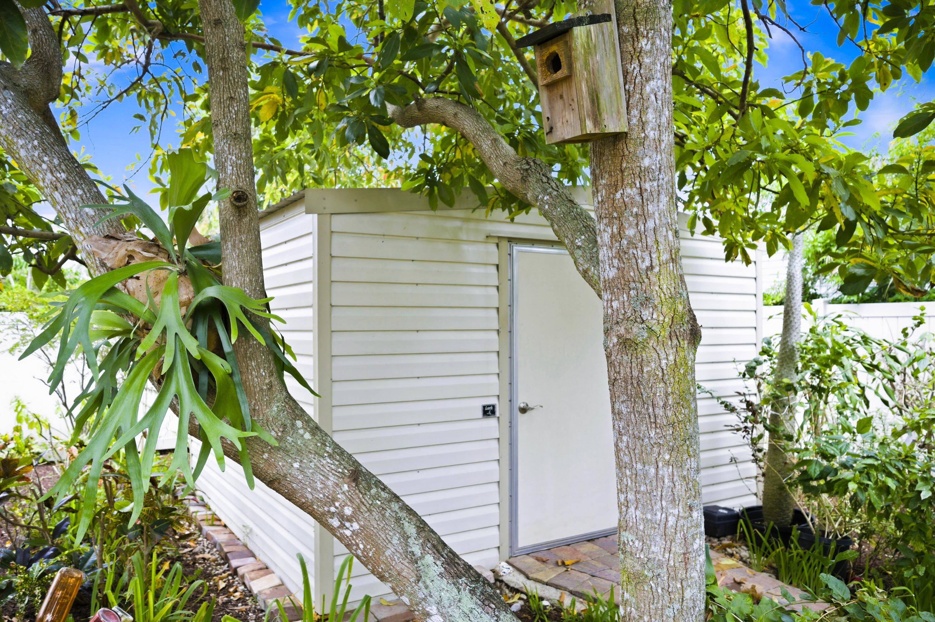 JUPITER RIVER ESTATES - Residential