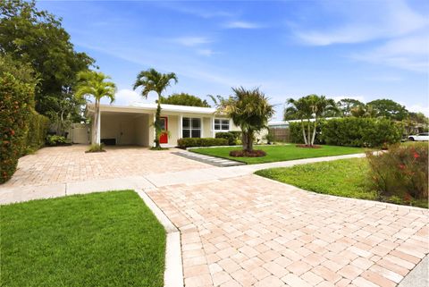 Photo of 1211 Sioux Street, Jupiter, FL 33458 (MLS # B26017735)