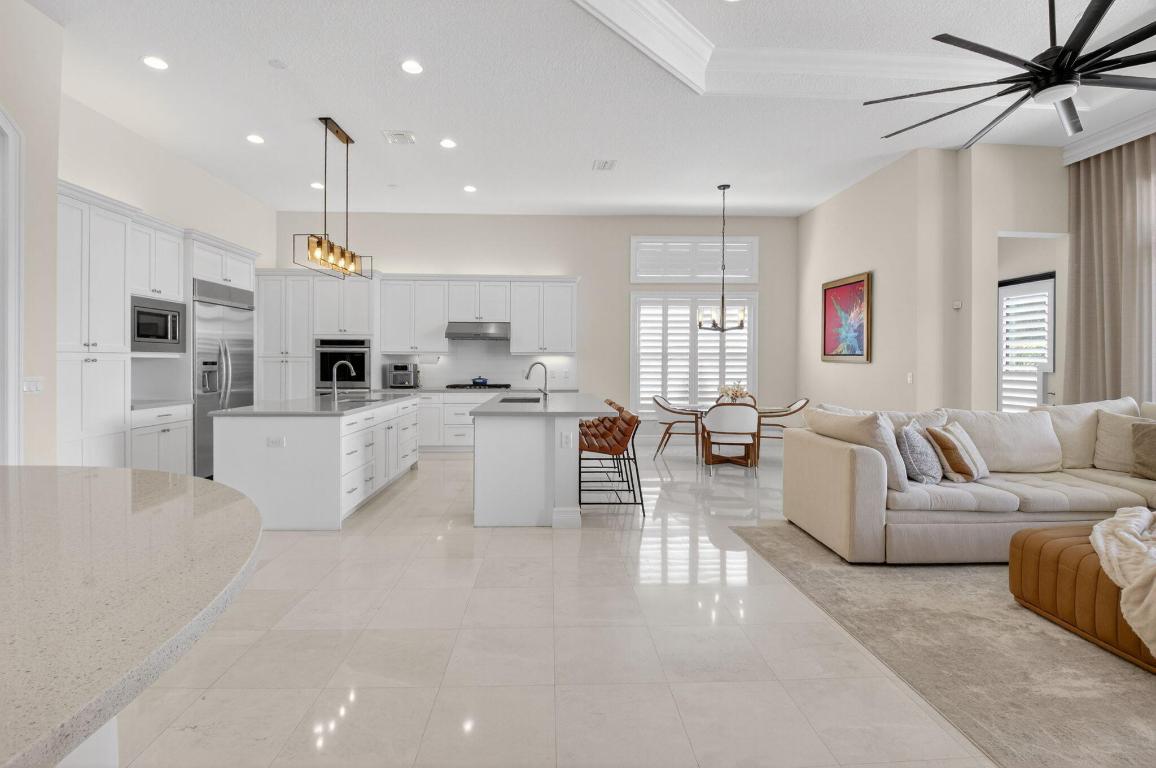 BRIDGES PL 7 - Residential Lease