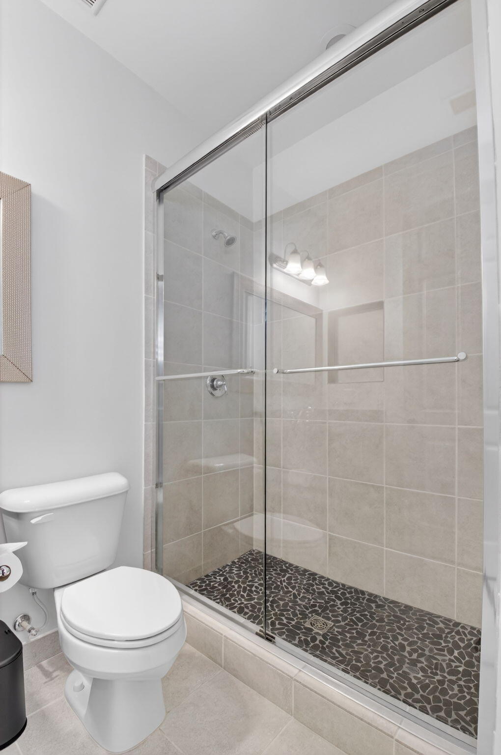 BRIDGES PL 7 - Residential Lease