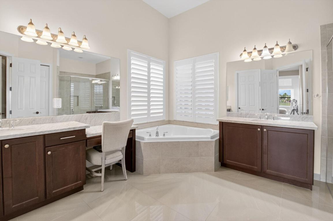 BRIDGES PL 7 - Residential Lease