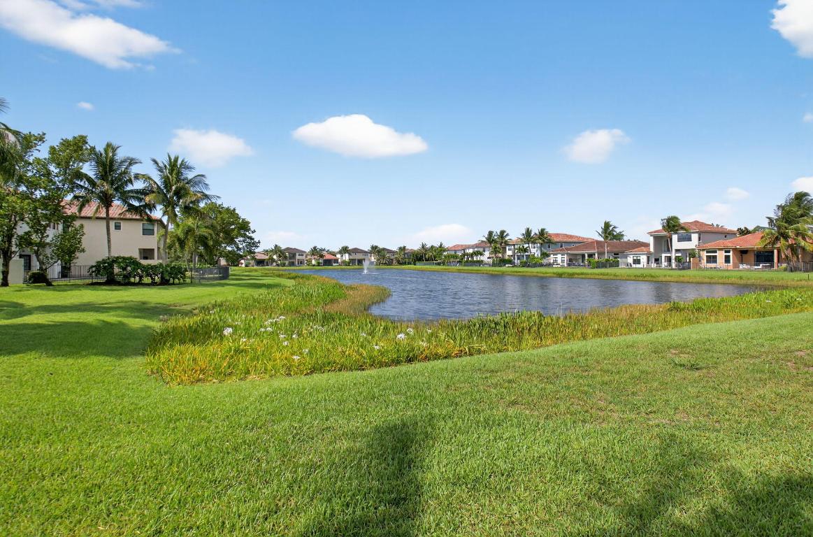 BRIDGES PL 7 - Residential Lease