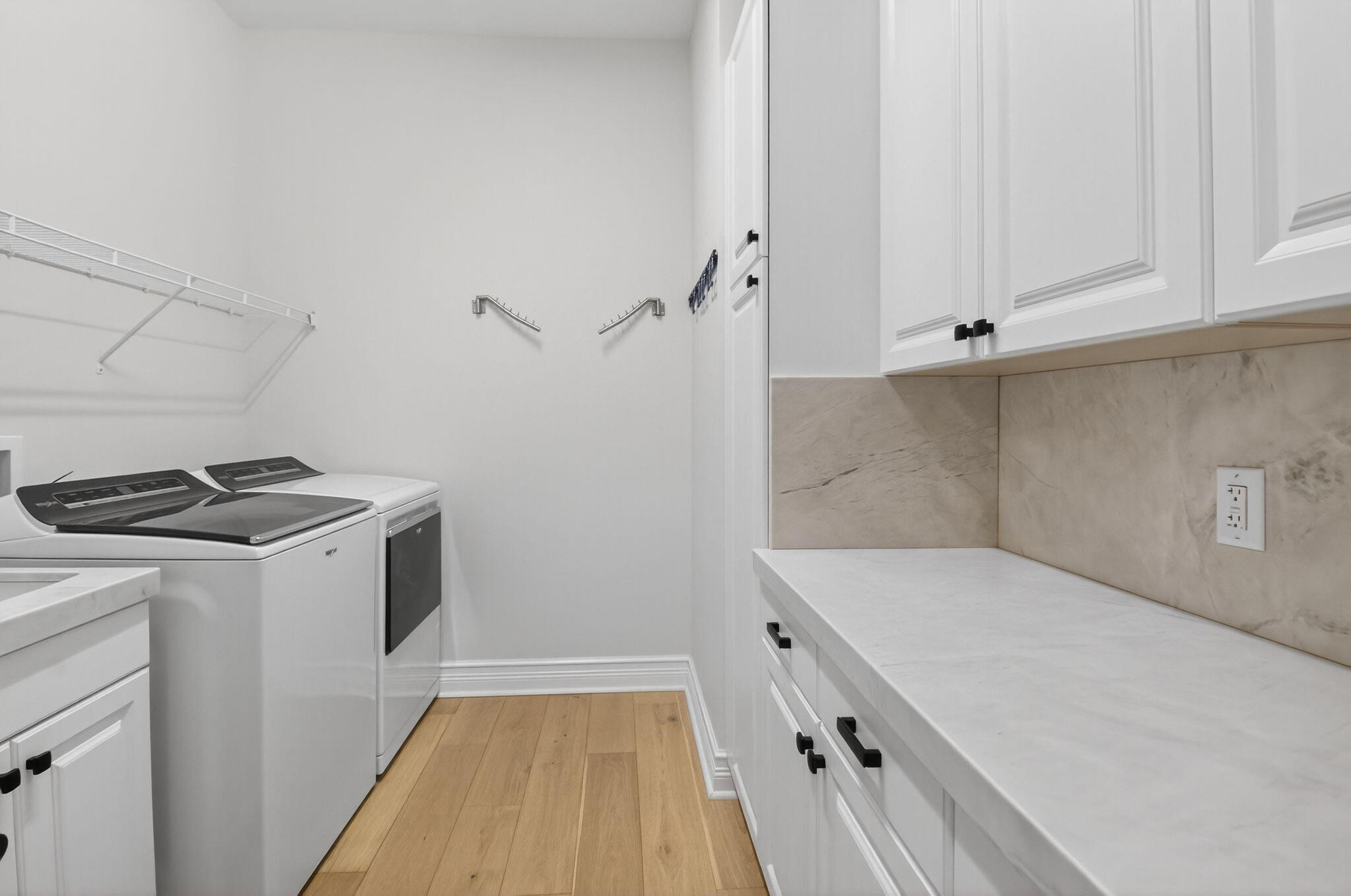 BRIDGES PL 7 - Residential Lease