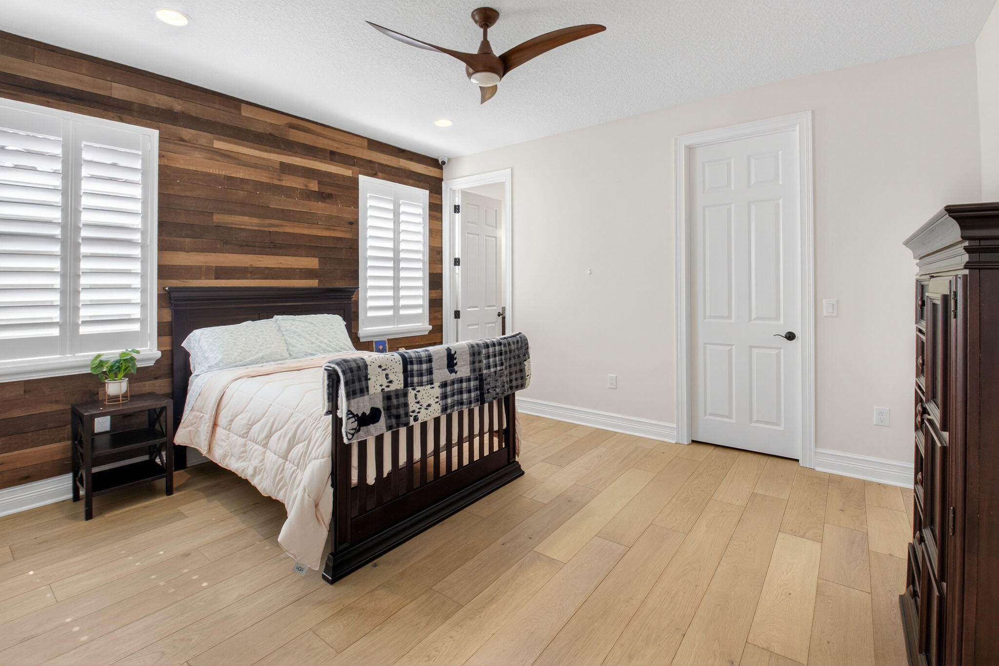 BRIDGES PL 7 - Residential Lease