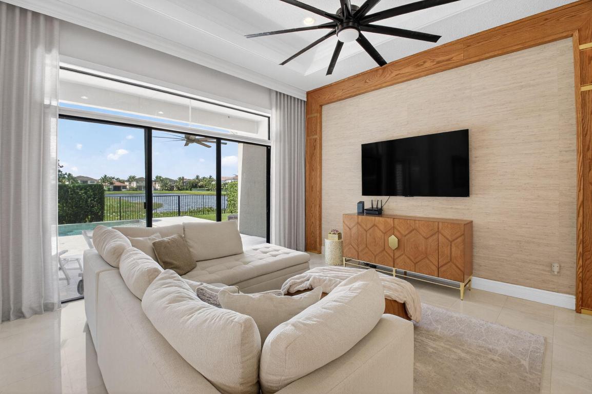 BRIDGES PL 7 - Residential Lease