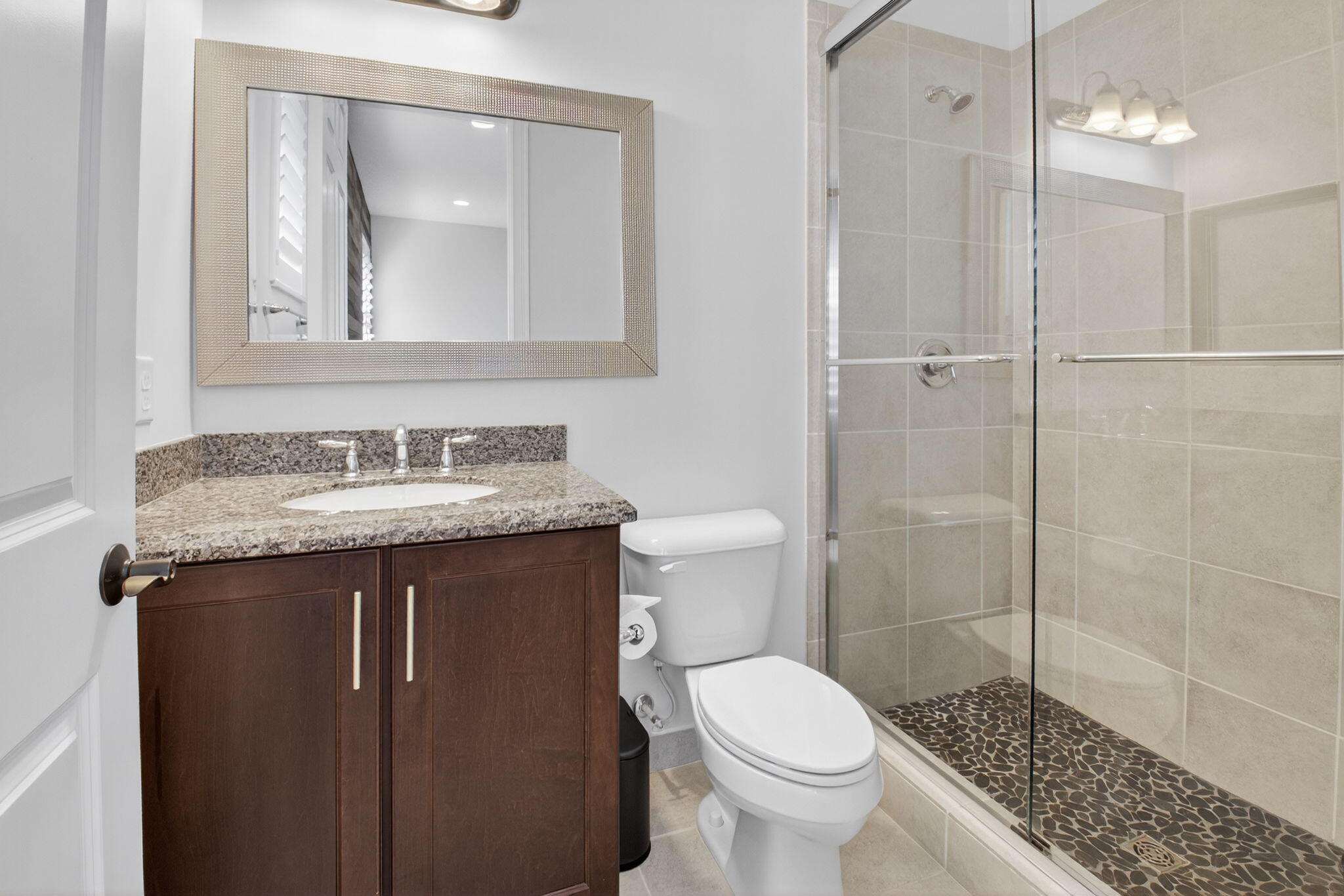 BRIDGES PL 7 - Residential Lease