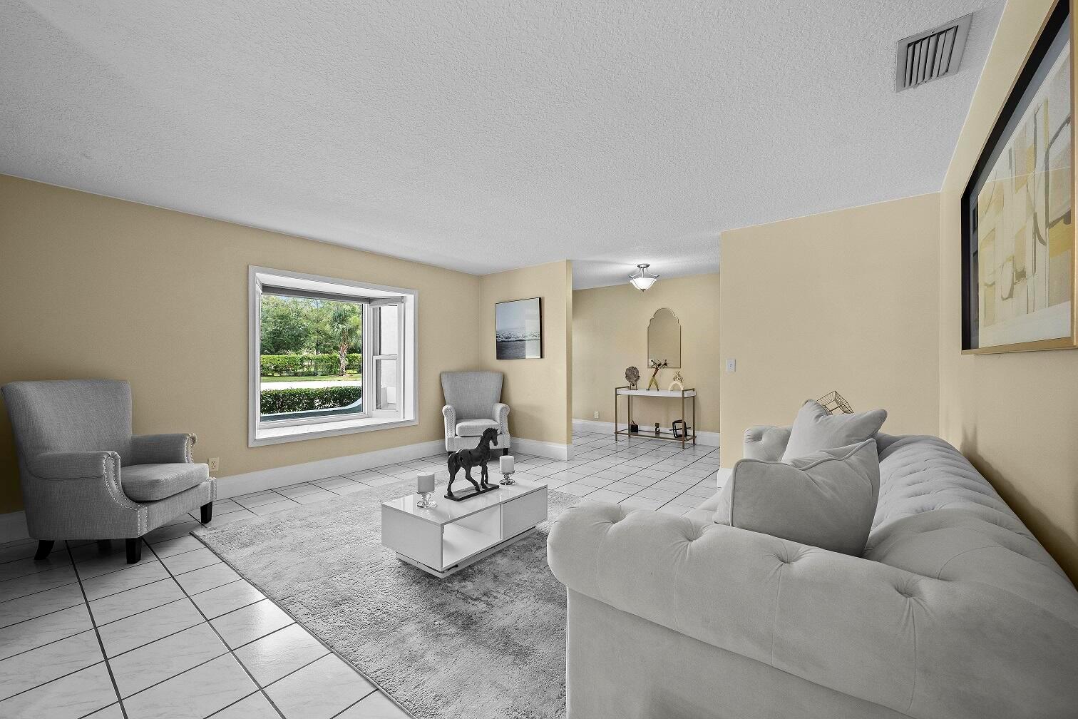 13724 Lilac Place