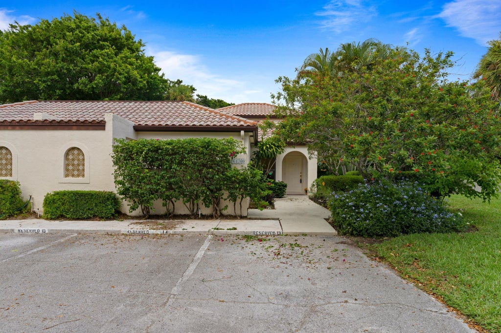 Photo of 3130 KINGSWOOD Terrace, Boca Raton, FL 33431 (MLS # B26060534)