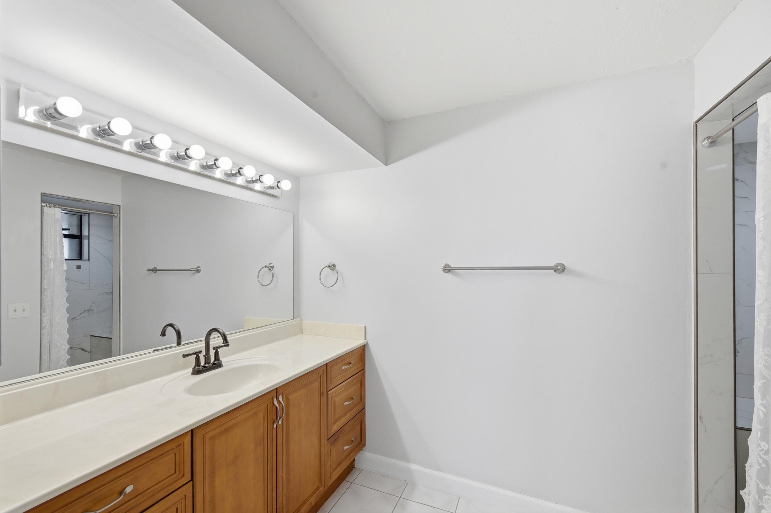 WESTVIEW CONDOMINIUM NO EIGHT - Residential