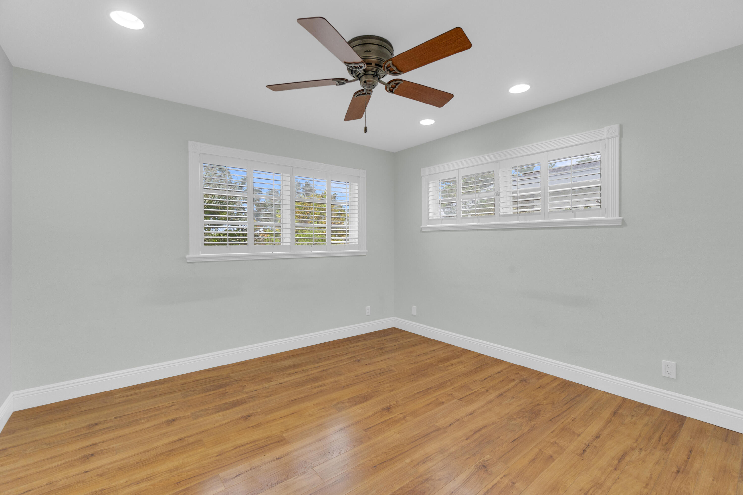 NORTH ANDREWS GARDENS 2ND ADD - Residential