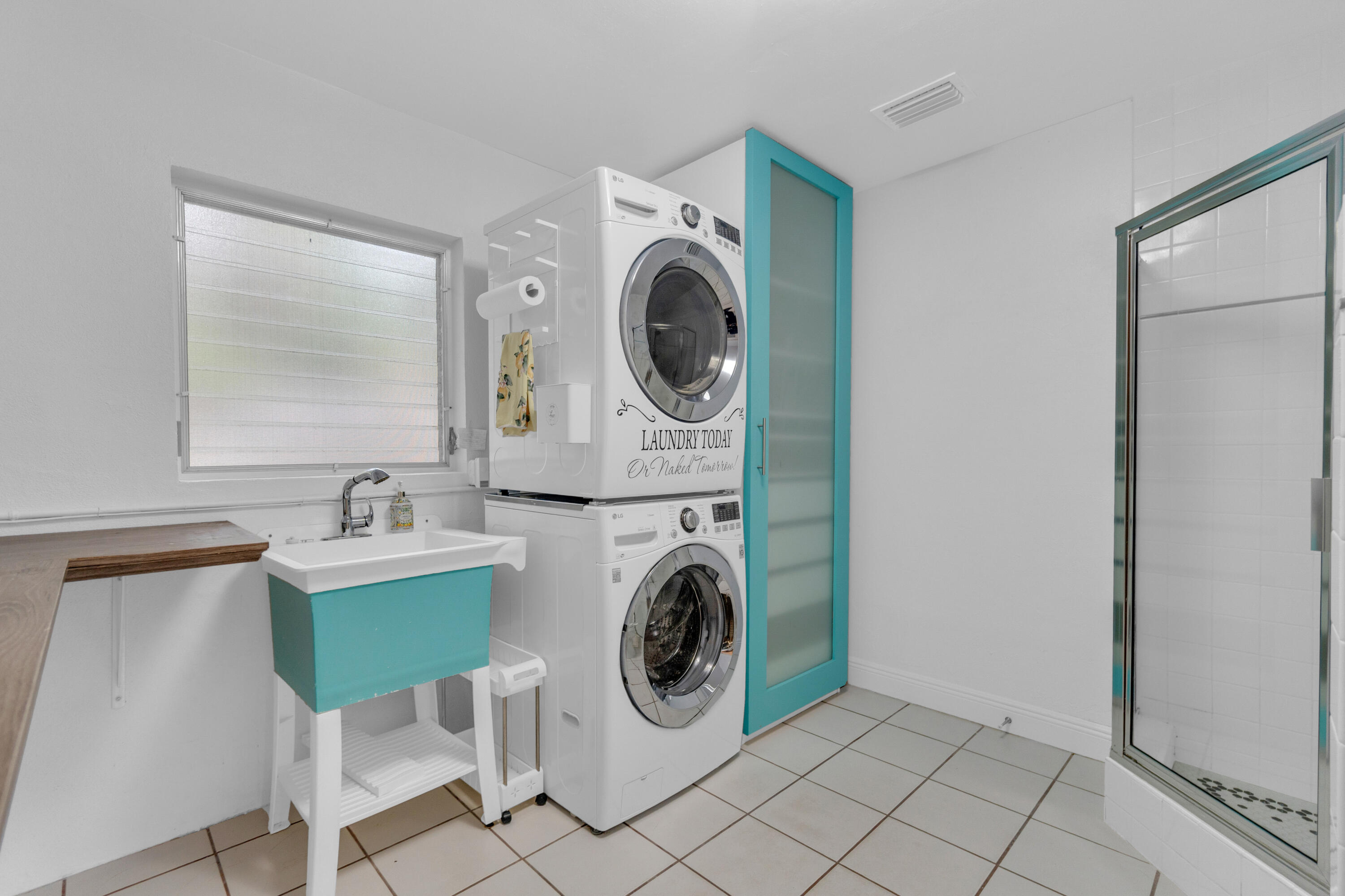 NORTH ANDREWS GARDENS 2ND ADD - Residential