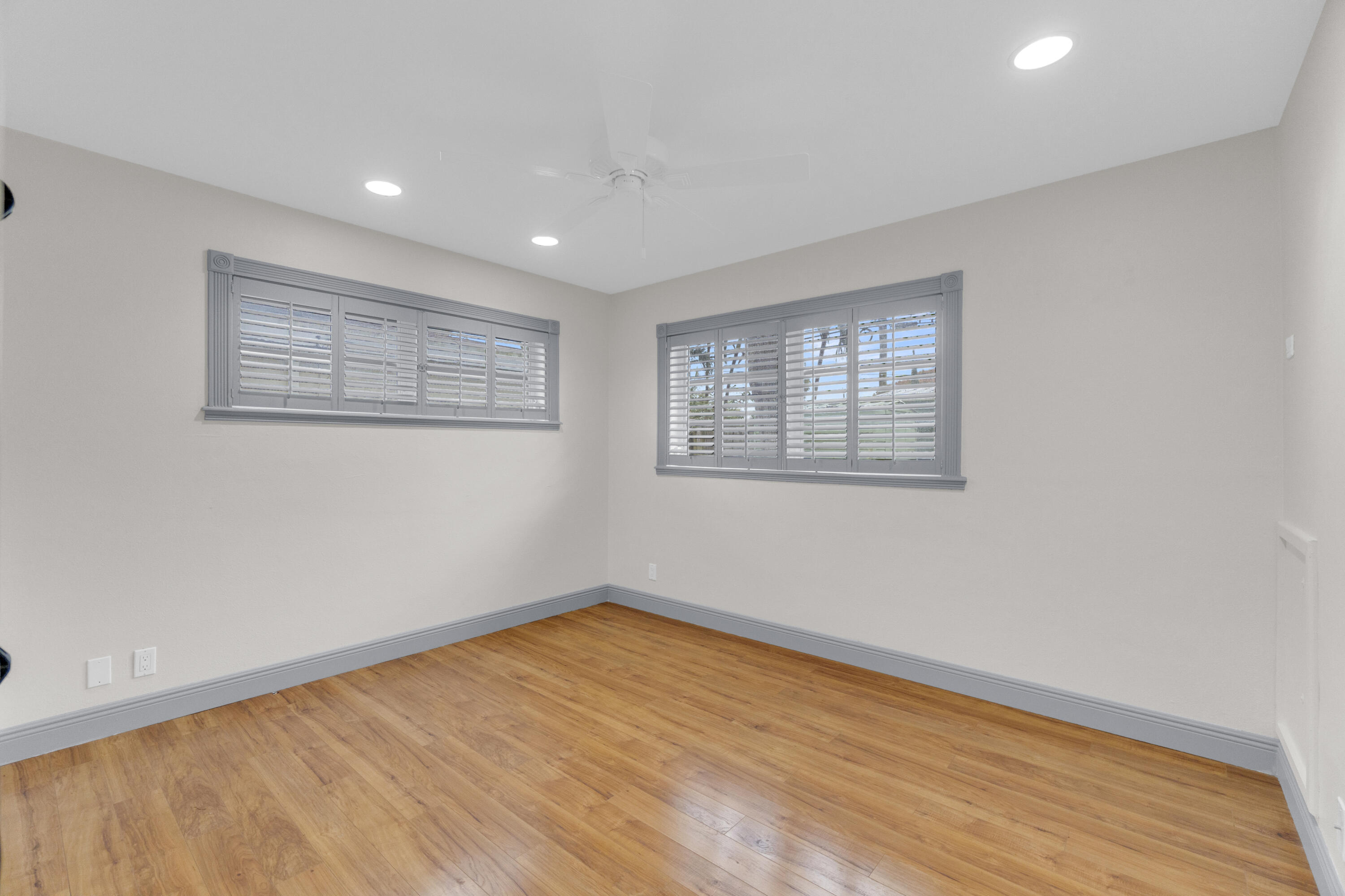 NORTH ANDREWS GARDENS 2ND ADD - Residential