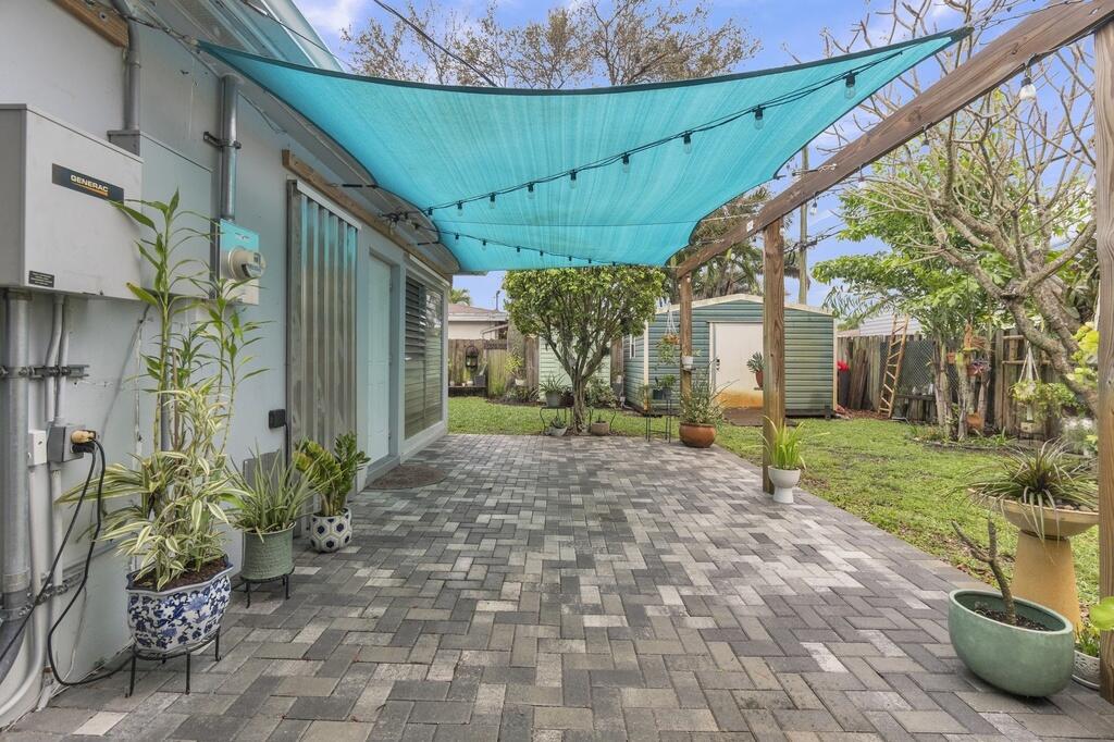 NORTH ANDREWS GARDENS 2ND ADD - Residential