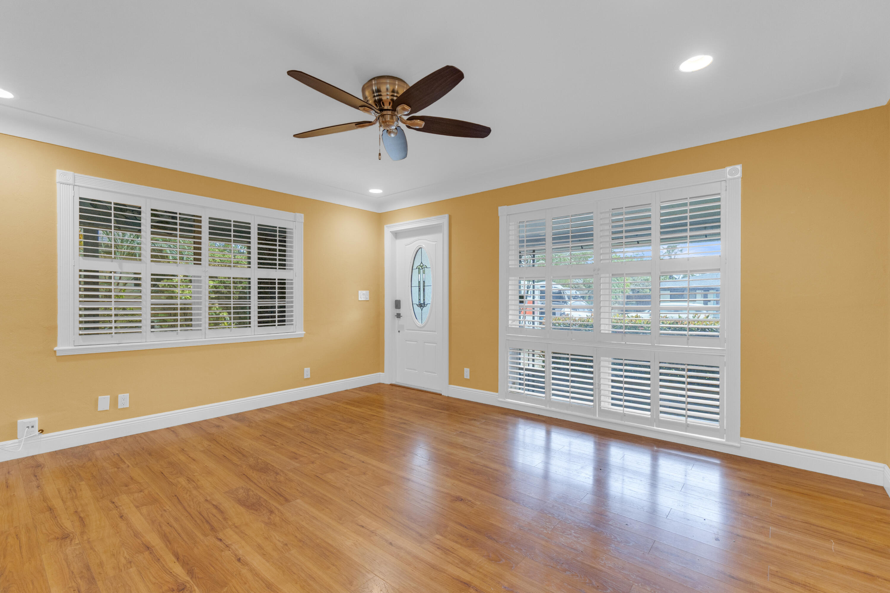 NORTH ANDREWS GARDENS 2ND ADD - Residential