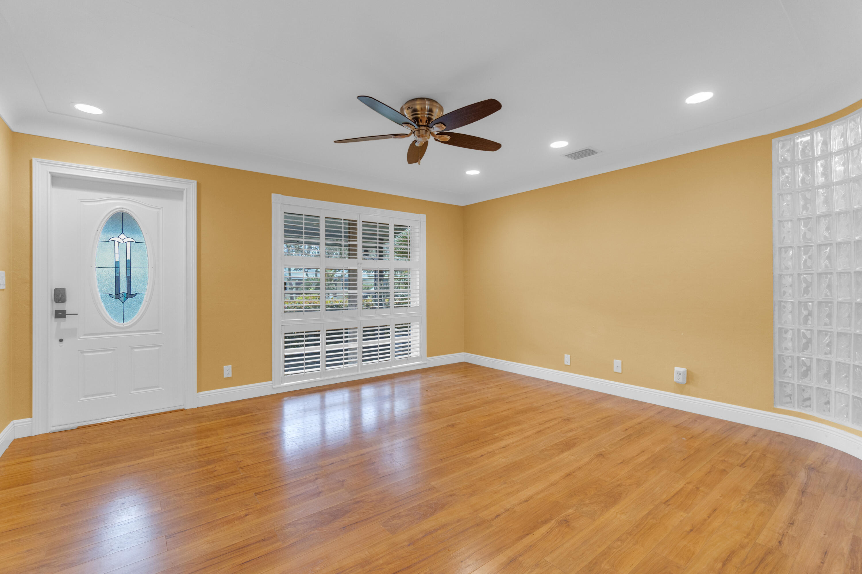 NORTH ANDREWS GARDENS 2ND ADD - Residential