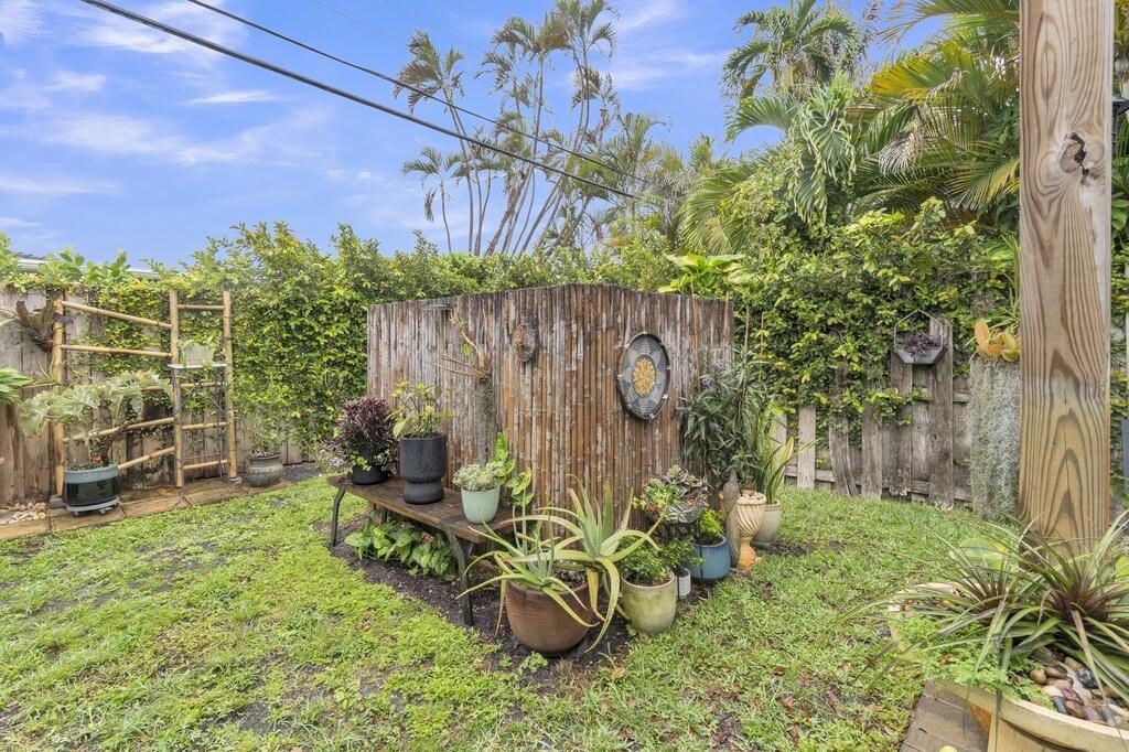 NORTH ANDREWS GARDENS 2ND ADD - Residential