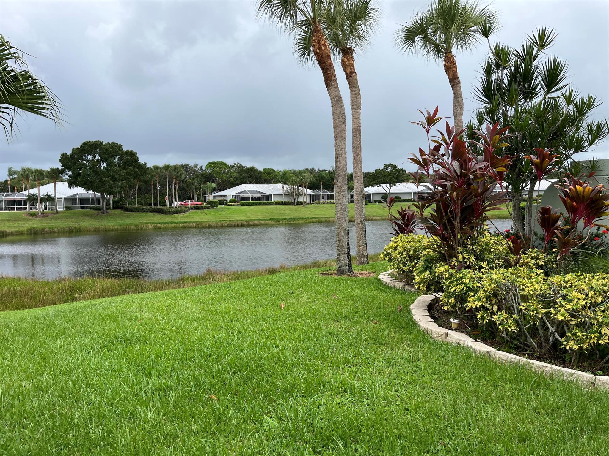 THE MEADOWS AT MARTIN DOW - Residential Lease