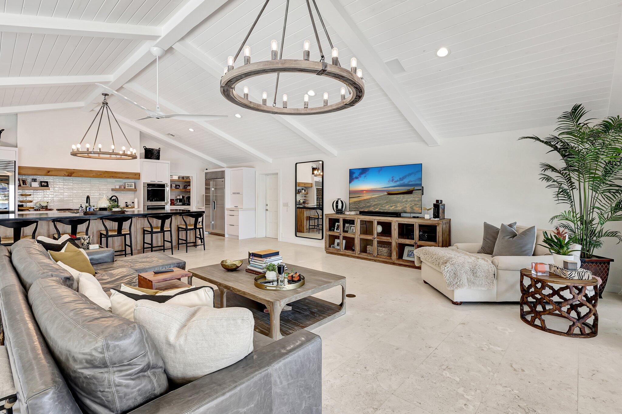 Anchorage Point - Residential