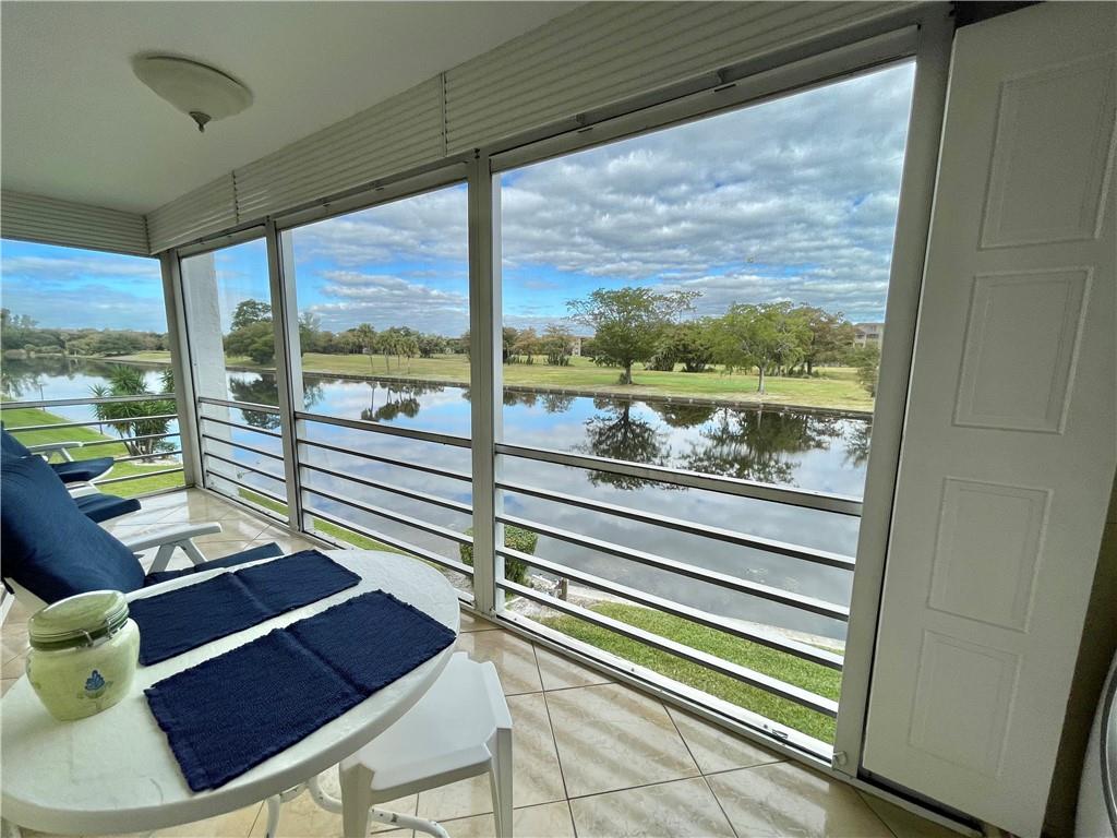 LAS VISTAS - Residential
