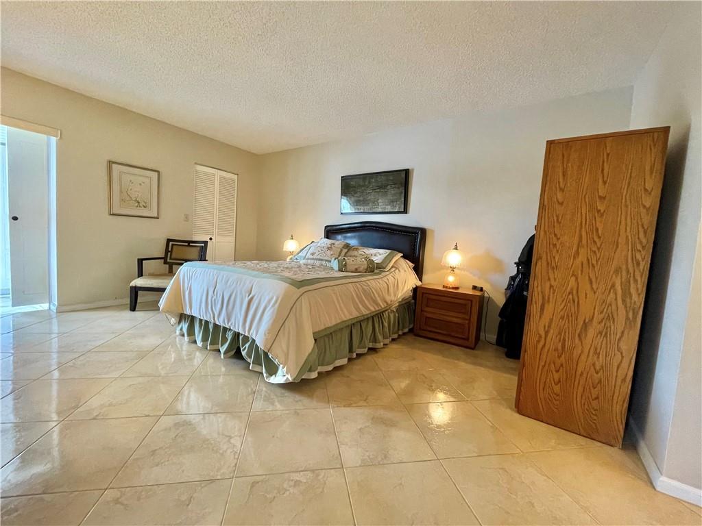 LAS VISTAS - Residential