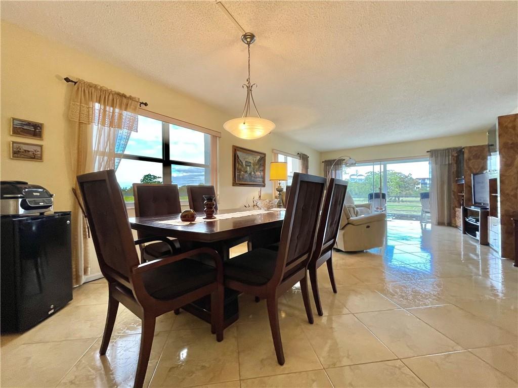 LAS VISTAS - Residential