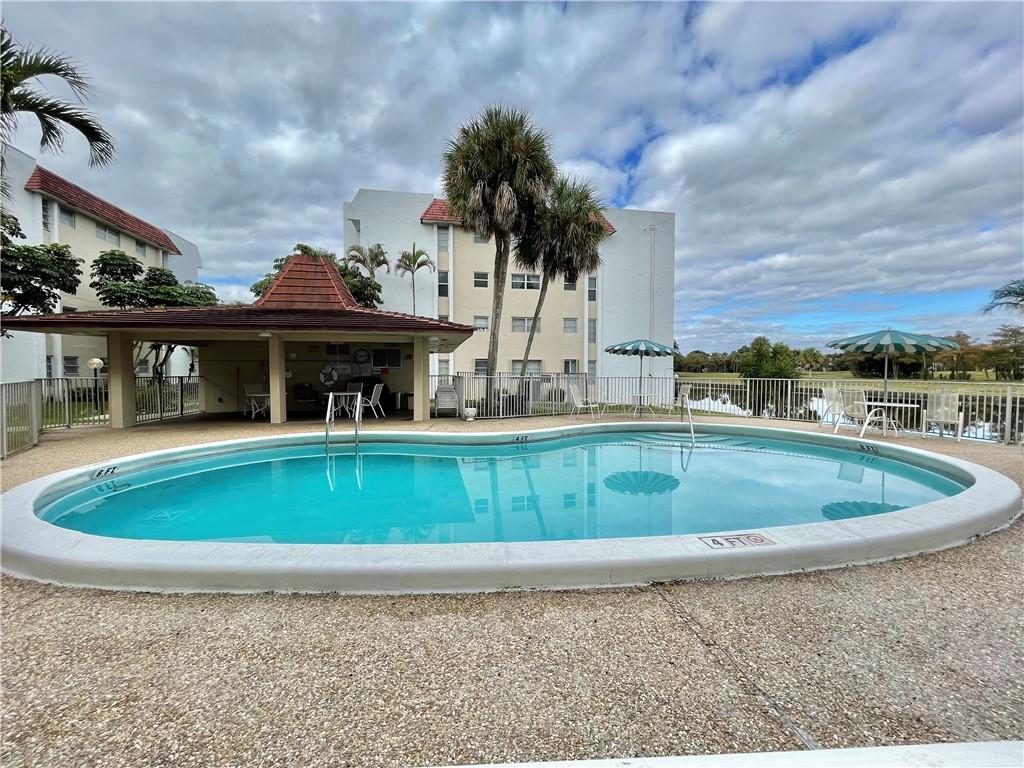 LAS VISTAS - Residential