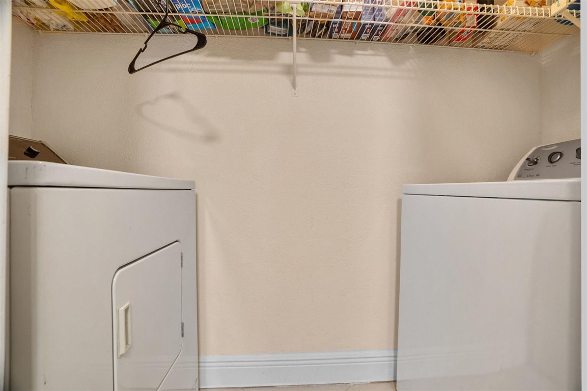 SAVANNAH AT RIVERSIDE - Residential