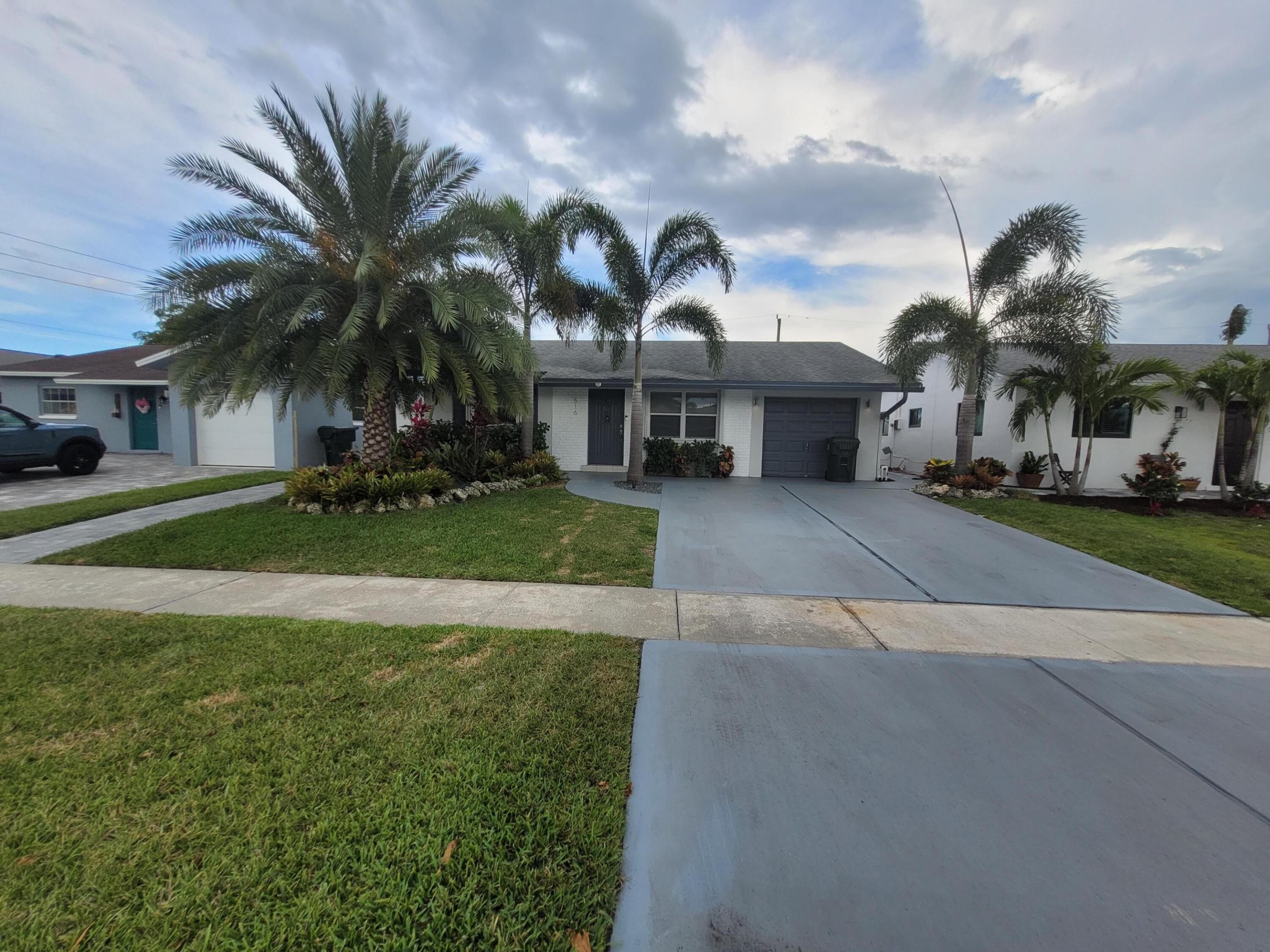 BOCA VISTA - Residential Lease