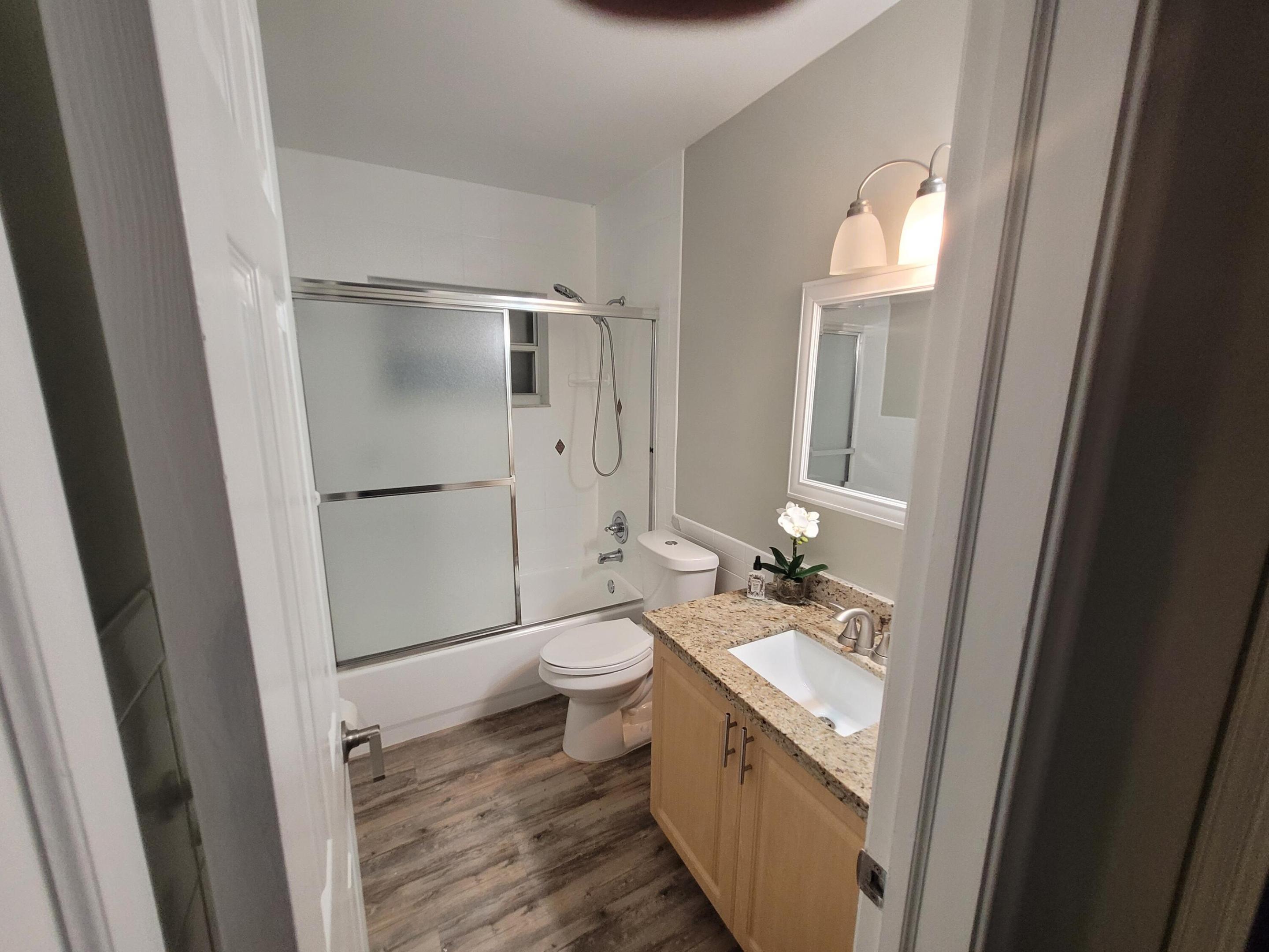 BOCA VISTA - Residential Lease