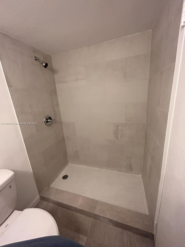 4314 NW 9th Avenue 4-3a