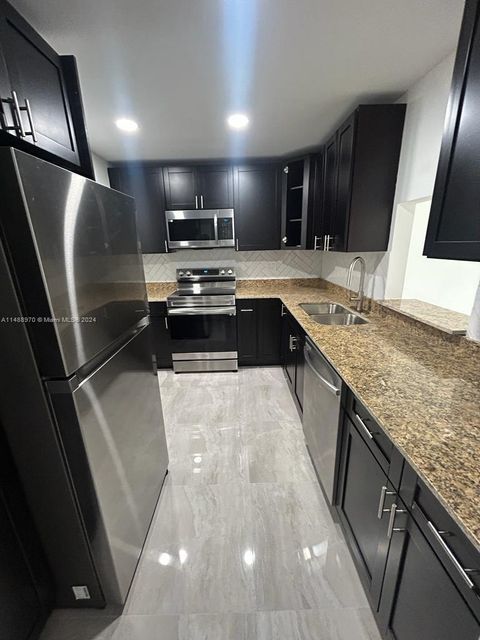 4314 NW 9th Avenue 4-3a Deerfield Beach FL 33064