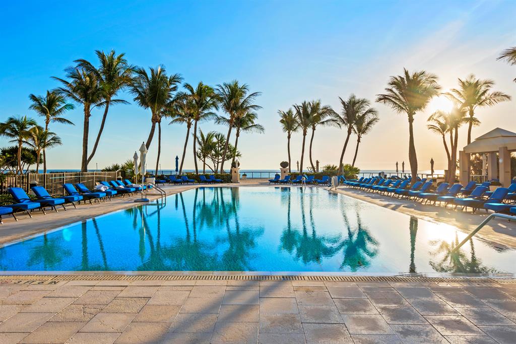 Ritz Carlton Residences B - Residential