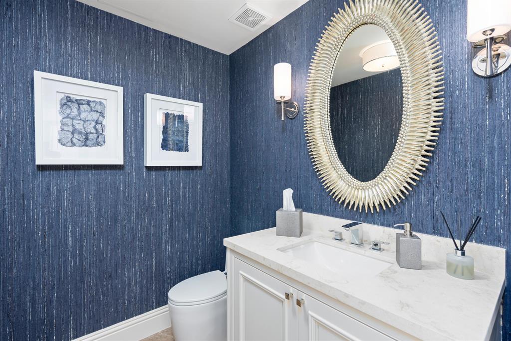 Ritz Carlton Residences B - Residential