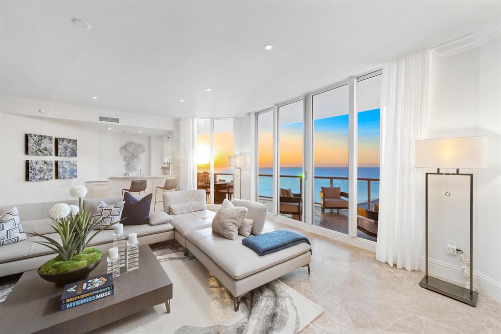 Ritz Carlton Residences B - Residential