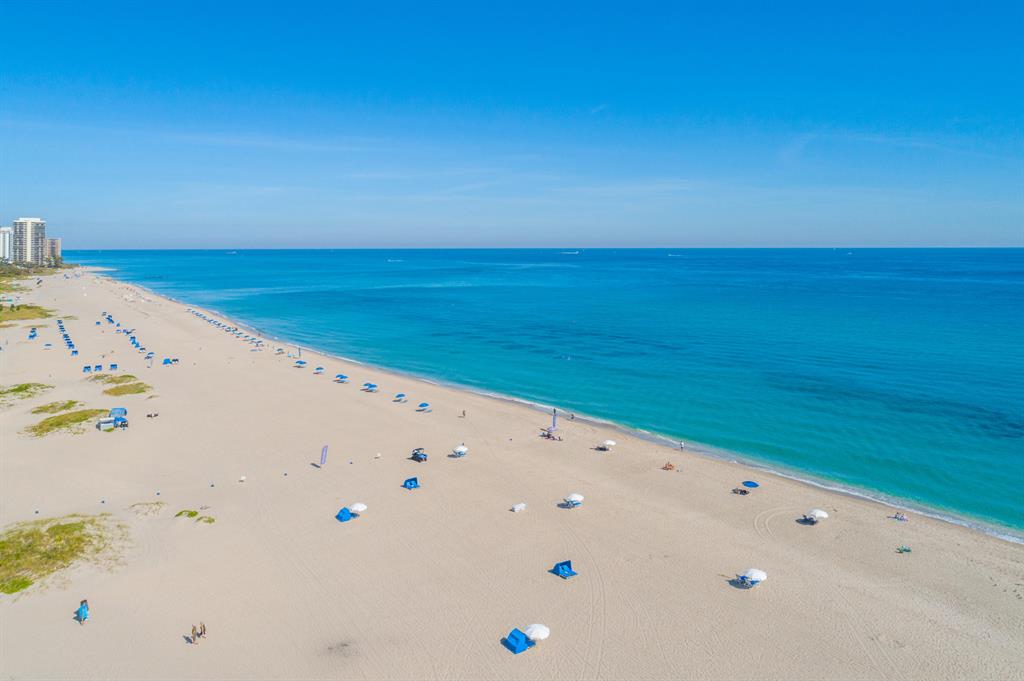 Ritz Carlton Residences B - Residential